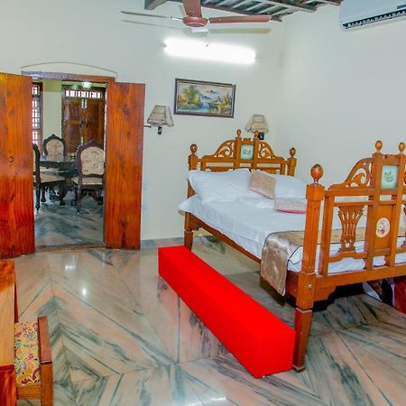 Trium Heritage Villa Chengannur Exterior foto